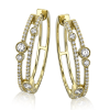 Hoop Earring in 18k Gold with Diamonds