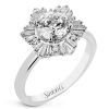 Engagement Ring in 18k Gold with Diamonds