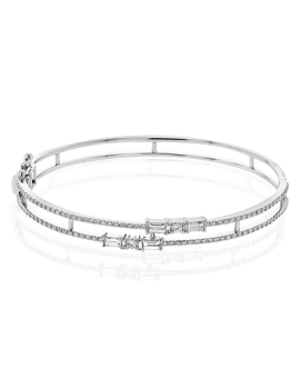 Bangle in 18k Gold with Diamonds