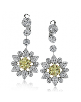 Earring in 18k Gold with Diamonds