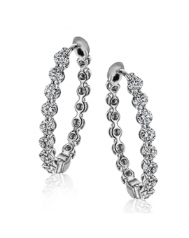 Hoop Earring in 18k Gold with Diamonds