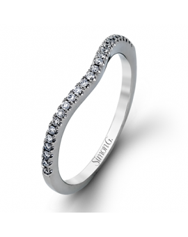 Engagement Ring in 18k Gold with Diamonds