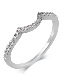 Wedding Band in 18k Gold with Diamonds