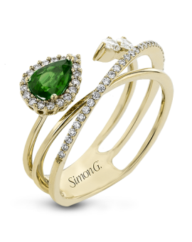 Color Ring in 18k Gold with Diamonds