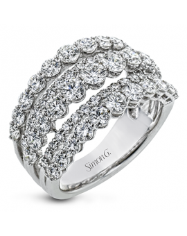 Right Hand Ring in 18k Gold with Diamonds