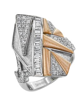 Right Hand Ring in 18k Gold with Diamonds