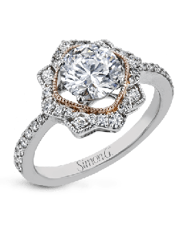 Engagement Ring in 18k Gold with Diamonds