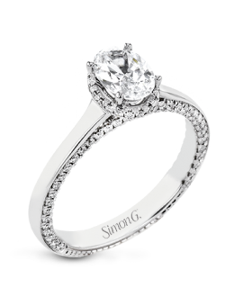 Engagement Ring in 18k Gold with Diamonds