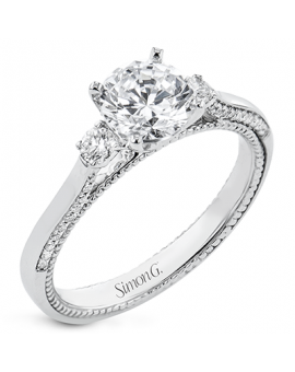 Engagement Ring in 18k Gold with Diamonds