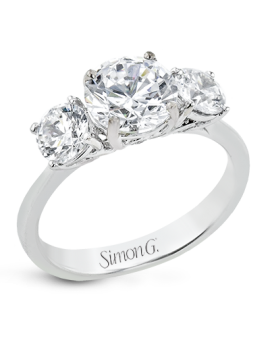Engagement Ring in 18k Gold with Diamonds