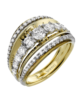 Right Hand Ring in 18k Gold with Diamonds