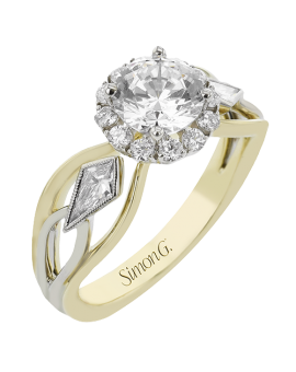 Engagement Ring in 18k Gold with Diamonds