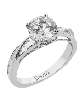 Engagement Ring in 18k Gold