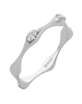 Right Hand Ring in 18k Gold with Diamonds