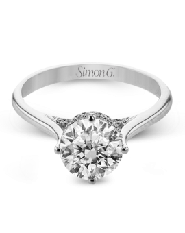 Engagement Ring in 18k Gold with Diamonds
