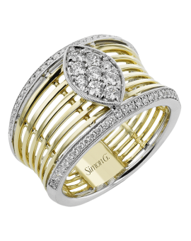 Right Hand Ring in 18k Gold with Diamonds
