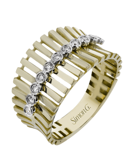 Right Hand Ring in 18k Gold with Diamonds