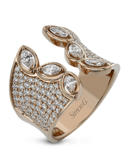 Right Hand Ring in 18k Gold with Diamonds