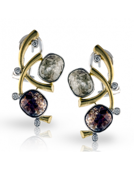 Earring in 18k Gold with Diamonds