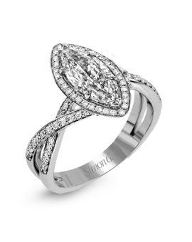 Engagement Ring in 18k Gold with Diamonds