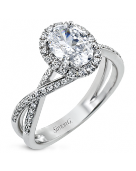 Engagement Ring in 18k Gold with Diamonds