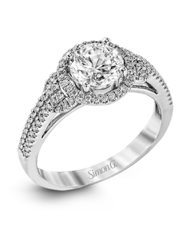 Engagement Ring in 18k Gold with Diamonds