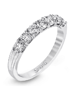 Anniversary Ring in Platinum with Diamonds