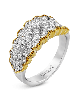 Right Hand Ring in 18k Gold