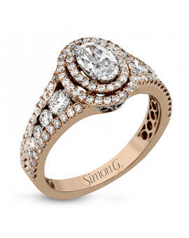 Engagement Ring in 18k Gold with Diamonds