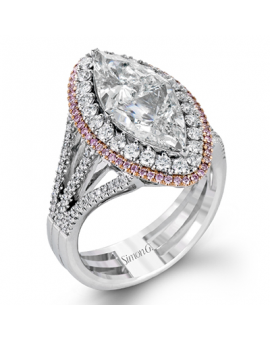 Engagement Ring in 18k Gold with Diamonds