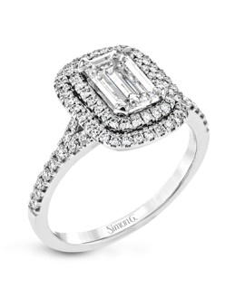 Engagement Ring in 18k Gold with Diamonds