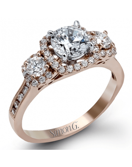Engagement Ring in 18k Gold with Diamonds