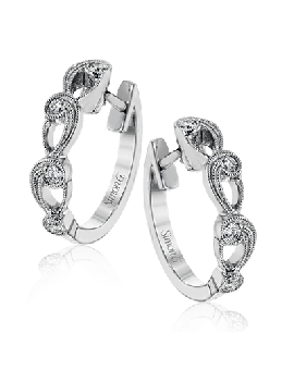 Hoop Earring in 18k Gold with Diamonds