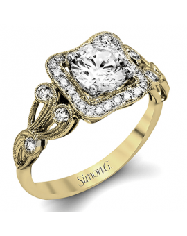 Engagement Ring in 18k Gold with Diamonds