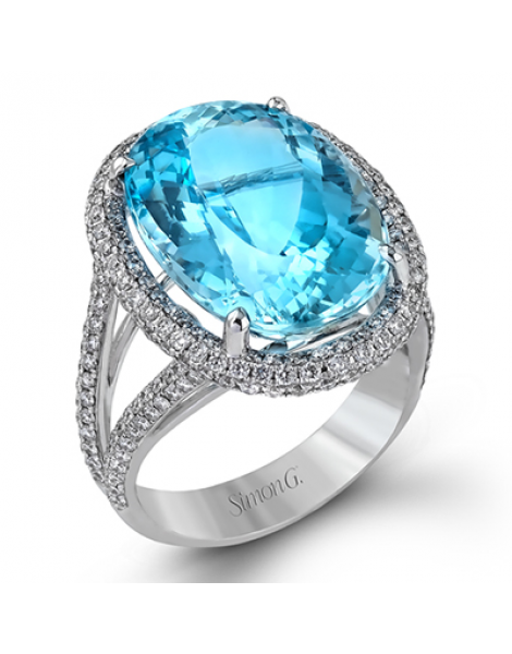 Color Ring in 18k Gold with Diamonds