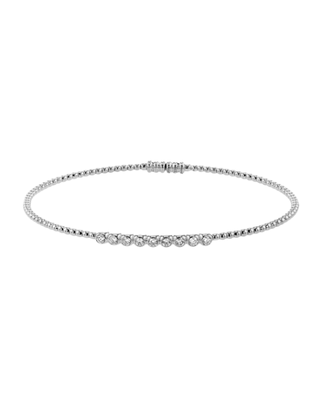 Bangle in 18k Gold with Diamonds