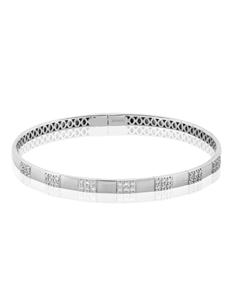 Bangle in 18k Gold with Diamonds