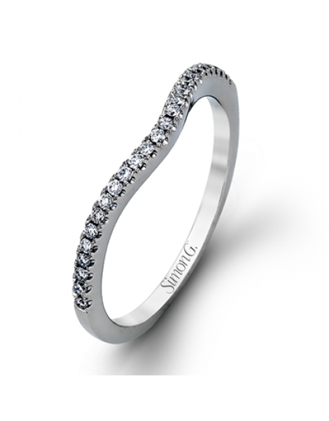 Engagement Ring in 18k Gold with Diamonds