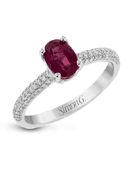 Color Ring in 18k Gold with Diamonds