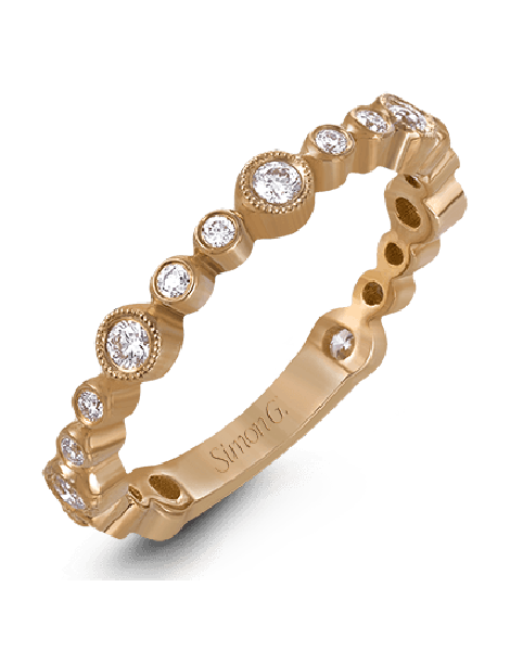 Right Hand Ring in 18k Gold with Diamonds