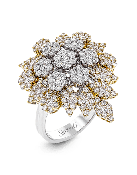 Right Hand Ring in 18k Gold with Diamonds