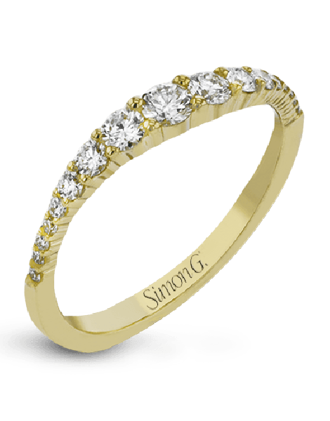 Right Hand Ring in 18k Gold with Diamonds