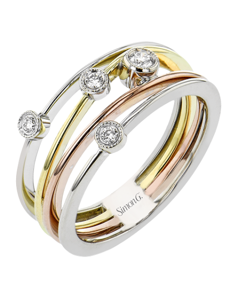 Right Hand Ring in 18k Gold with Diamonds