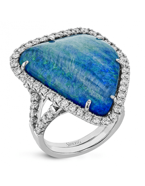 Color Ring in 18k Gold with Diamonds