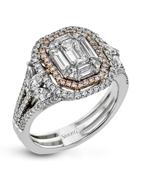 Engagement Ring in 18k Gold with Diamonds