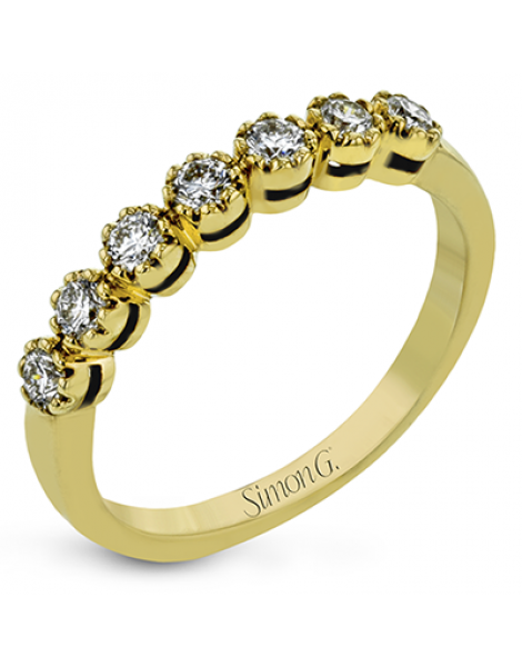 Right Hand Ring in 18k Gold with Diamonds