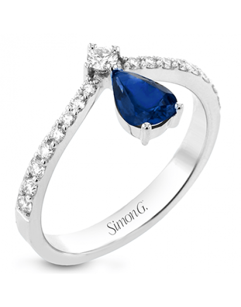 Color Ring in 18k Gold with Diamonds