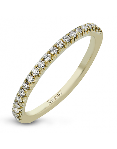 Engagement Ring in 18k Gold with Diamonds