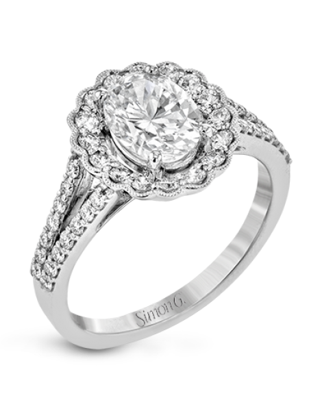 Engagement Ring in 18k Gold with Diamonds