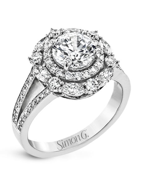 Engagement Ring in 18k Gold with Diamonds